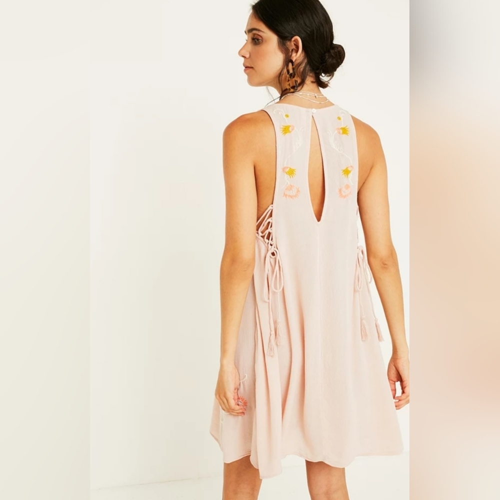 Free People Adelaide Pink Floral Slip Mini Dress Size S Boho Chic Embroidered - Picture 2 of 14